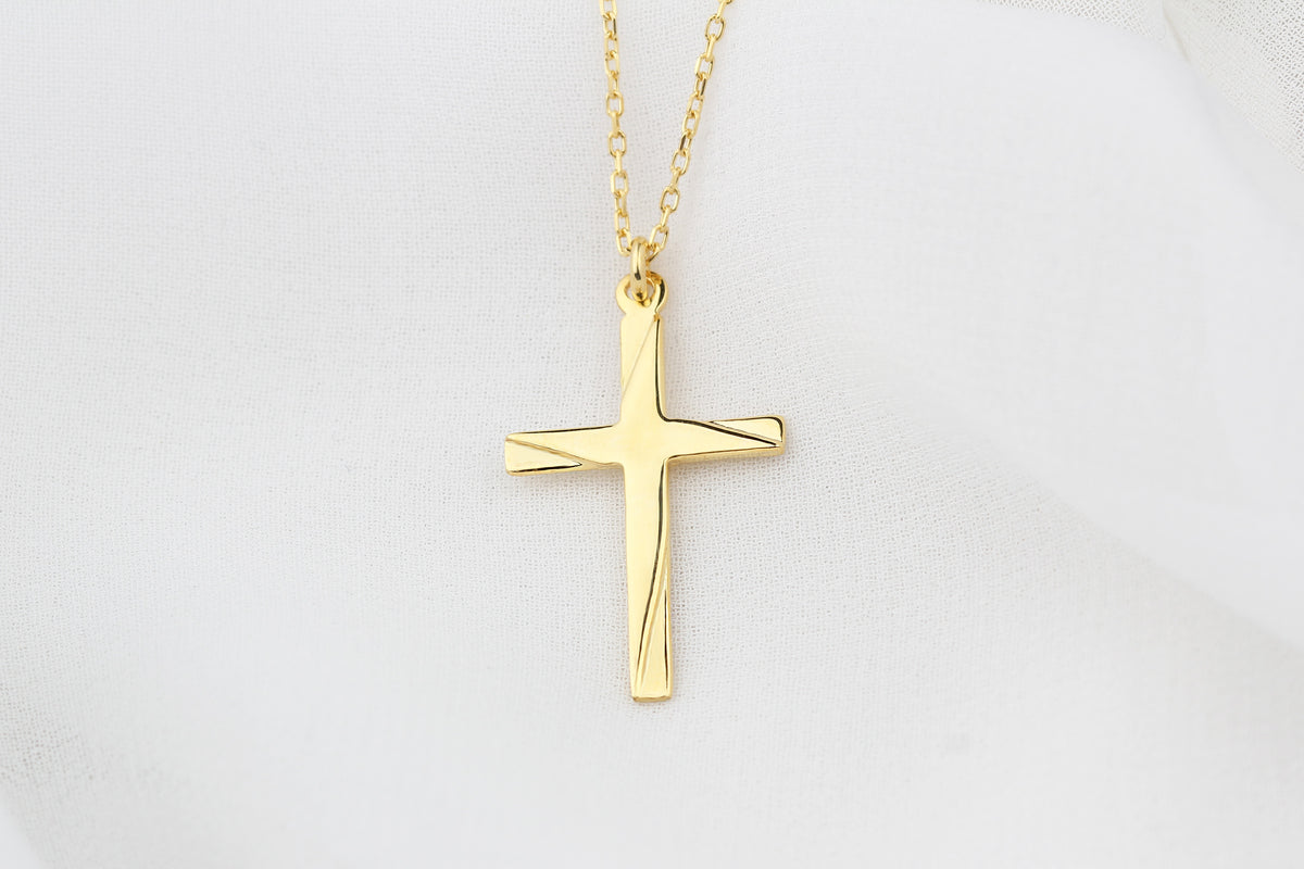 925k Sterling Silver Cross Necklace