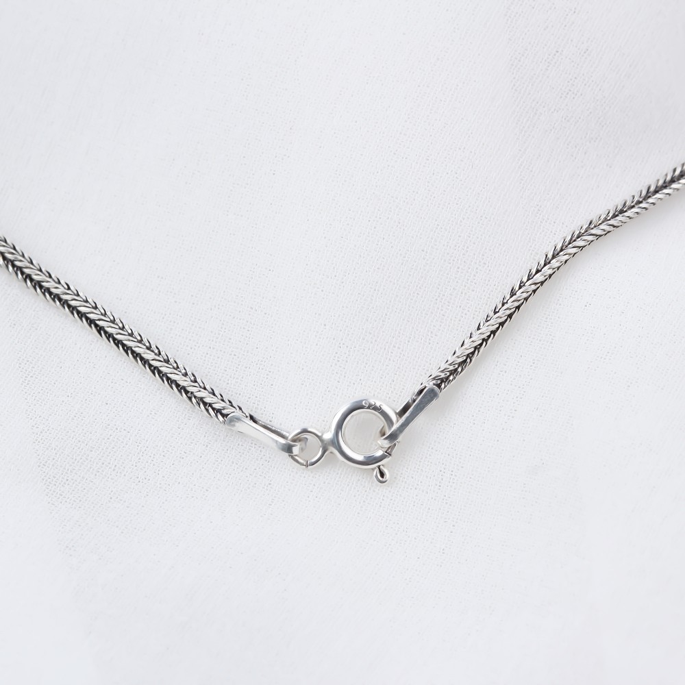 Glorria 925k Sterling Silver Male Capricorn Necklace
